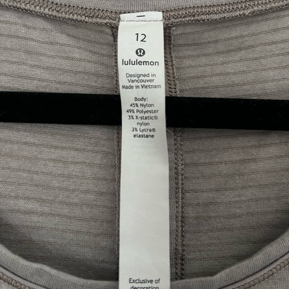 LULULEMON SIZE 12 - Picture 2 of 4